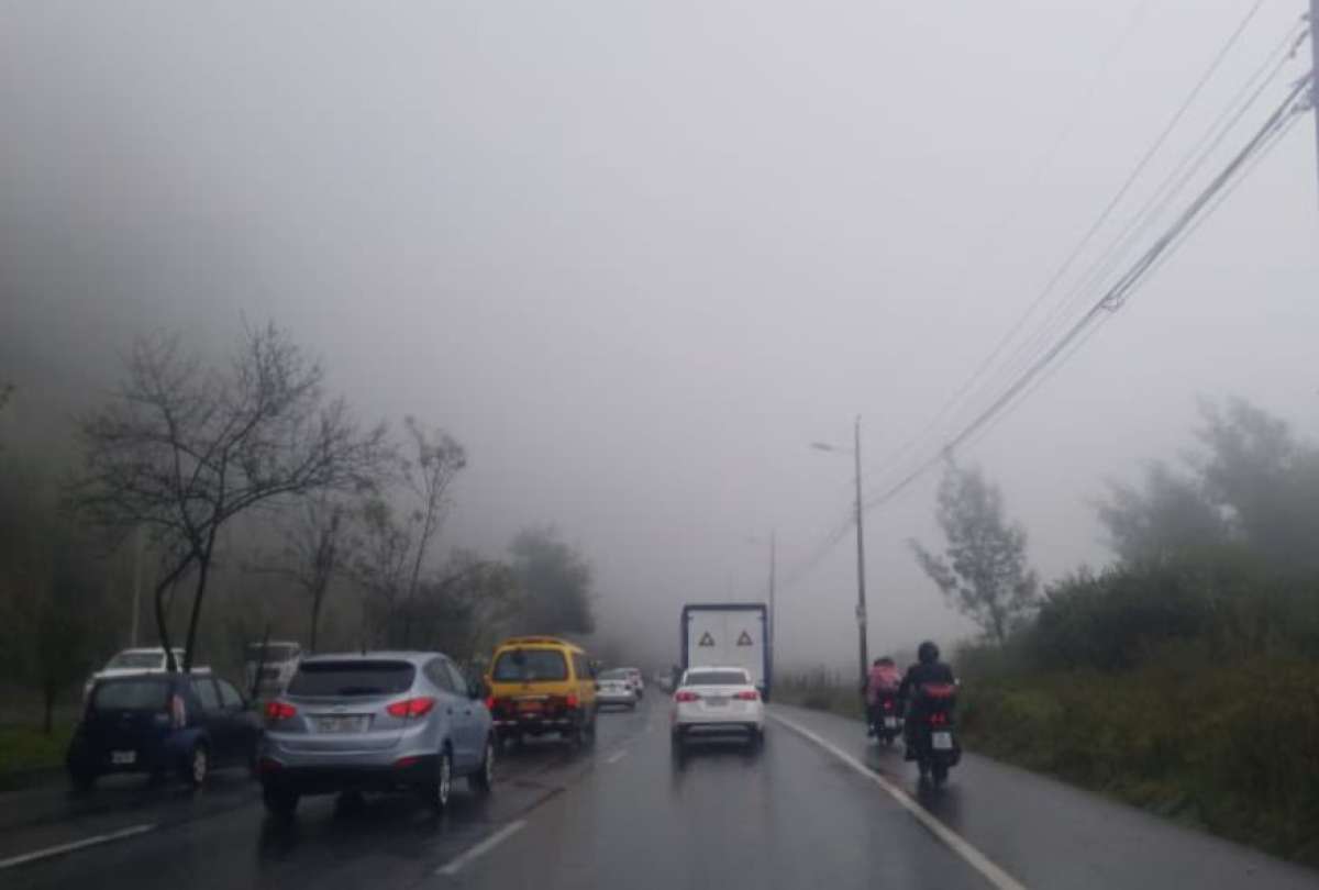La lluvia ha afectado la movilidad en la capital ecuatoriana.