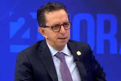 El secretario de Comunicaci&oacute;n, Roberto Izurieta, se refiri&oacute; a la crisis energ&eacute;tica y Consulta Popular.