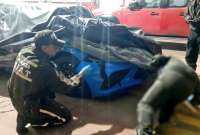 Polic&iacute;a encuentra el veh&iacute;culo que arroll&oacute; a un peat&oacute;n en Quito