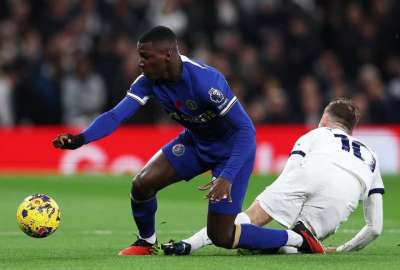 Mois&eacute;s Caicedo jug&oacute; todo el partido ante Tottenham