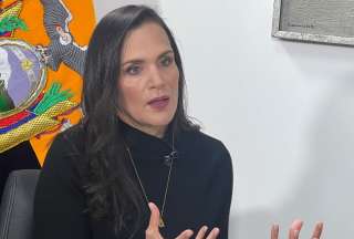 Ministra Manzano anuncia reducci&oacute;n de cortes de energ&iacute;a