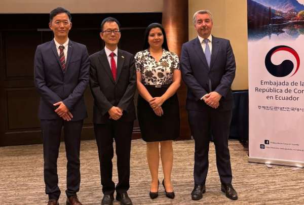 La Embajada de Corea en Ecuador organiz&oacute; el segundo Foro de la Alianza del Pac&iacute;fico, con el objetivo de explorar v&iacute;as de cooperaci&oacute;n bilateral en este marco desde el sector privado.