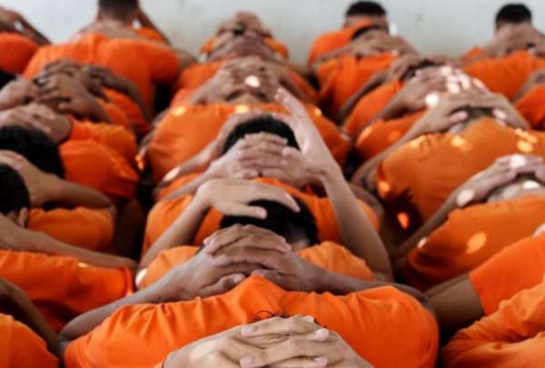 Militares intervienen la Penitenciar&iacute;a del Litoral en operativo de gran escala