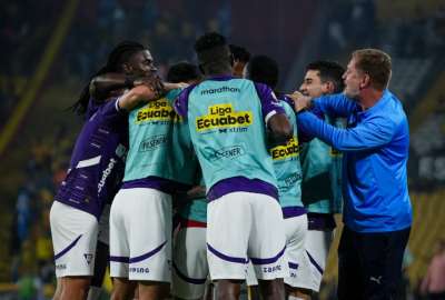 Liga de Quito se llev&oacute; los tres puntos del estadio Monumental