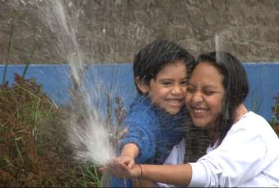 Sindicatos salvadore&ntilde;os piden a partidos de derecha evitar privatizaci&oacute;n agua