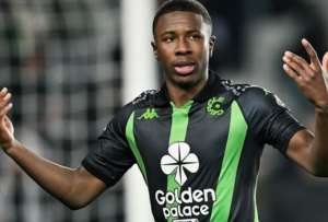 Medios internacionales informan que el fútbol brasileño Vasco da Gama está tras la pista del futbolista Alan Minda. 