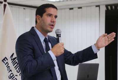 El Ministerio de Energ&iacute;a y Minas agreg&oacute; que eval&uacute;a estudios de mercado para analizar ofertas t&eacute;cnicas y facilitar la participaci&oacute;n del sector privado en los procesos de contrataci&oacute;n de nueva energ&iacute;a.