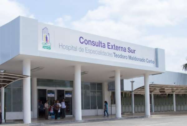 El IESS dispuso tres acciones en el hospital Teodoro Maldonado Carbo. 