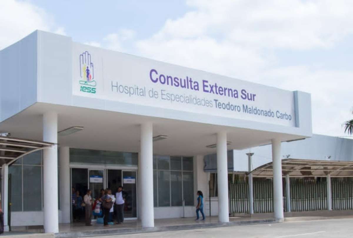El IESS dispuso tres acciones en el hospital Teodoro Maldonado Carbo. 