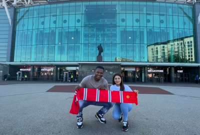 Antonio Valencia ya est&aacute; en Manchester para el duelo ben&eacute;fico de estrellas