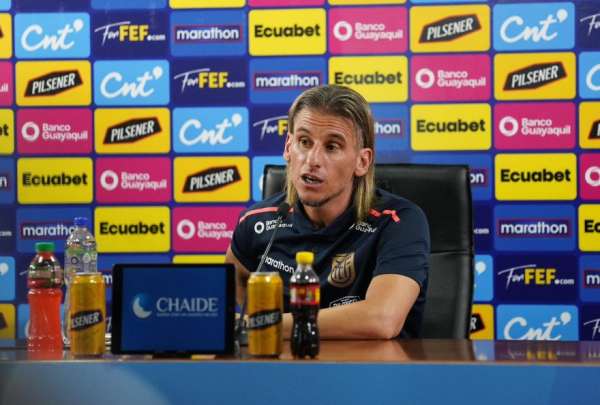 Sebasti&aacute;n Beccacece fue criticado por el manejo de la selecci&oacute;n