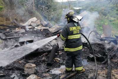 Una persona falleci&oacute; y otra result&oacute; herida en un incendio registrado en Pacto