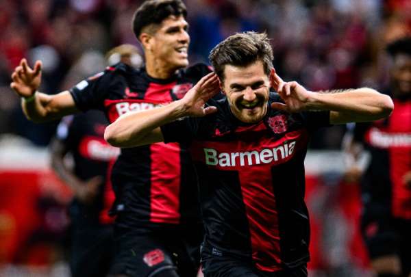 Bayer Leverkusen est&aacute; muy cerca del triplete
