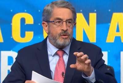 Jos&eacute; Ruales, ministro de Salud, en una entrevista con Ecuador TV. 