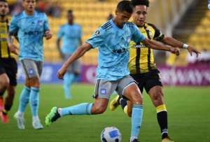 Emelec goleó en Venezuela y subió al segundo puesto en la tabla de posiciones