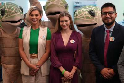 La ministra Sade Fritschi (centro) represent&oacute; a Ecuador en la Convenci&oacute;n Interamericana de Tortugas Marinas.