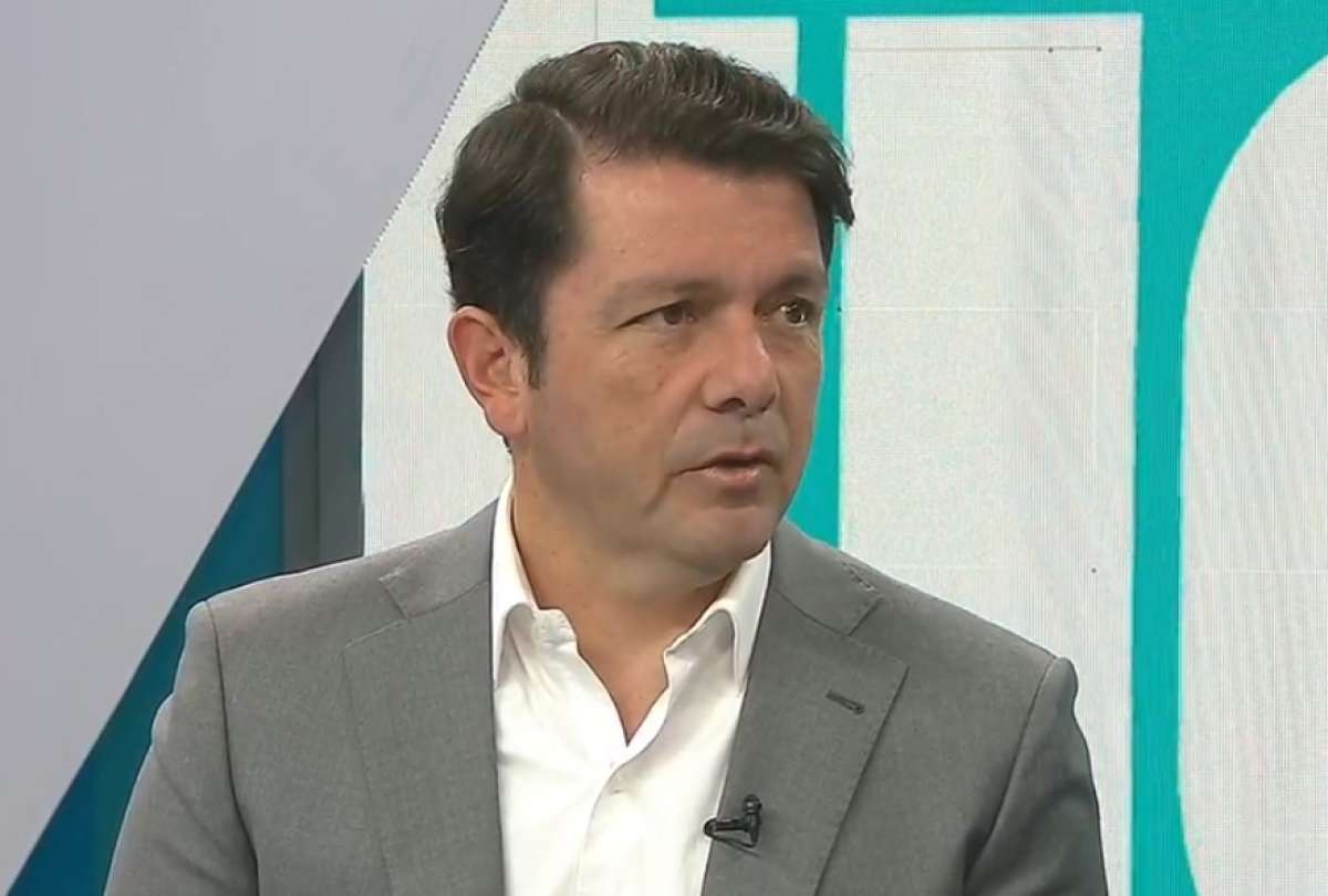 Ministro de Gobierno considera que Ecuador s&iacute; necesita una consulta popular