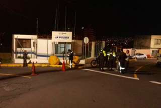 Polic&iacute;a detiene a dos sujetos que atentaron contra una UPC en Quito
