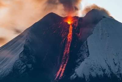 El volc&aacute;n Reventador increment&oacute; su actividad eruptiva