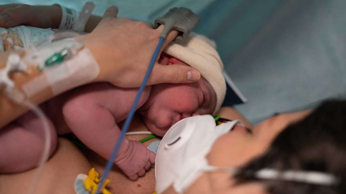 Dr Manuel Acosta- Gerente General de Avitalsa;  Vicente Almeyda- Exasambleísta Guayas