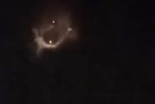 Video | Extra&ntilde;o portal se abri&oacute; en el cielo