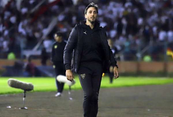 Luis Zubeld&iacute;a dirigi&oacute; a Liga de Quito entre 2022 y 2023. 