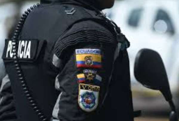 La policía mantiene el operativo activado para evitar inconvenientes en el Comité del Pueblo