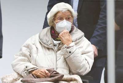 Irmgard Furchner, exsecretaria del comandante del campo de concentraci&oacute;n de Stutthof, fue condenada por su complicidad en el asesinato de m&aacute;s de 10.000 prisioneros durante la II Guerra Mundial.