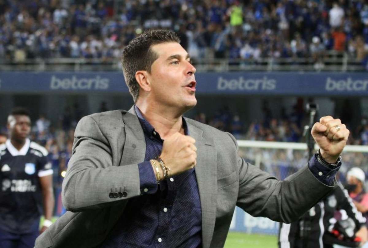 Negociaci&oacute;n de Emelec para la salida de Rescalvo se complica