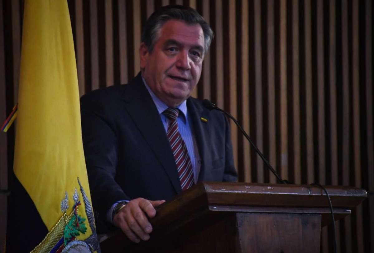 Gobierno busca alentar relaciones amigables entre trabajadores y empleadores, seg&uacute;n Patricio Donoso