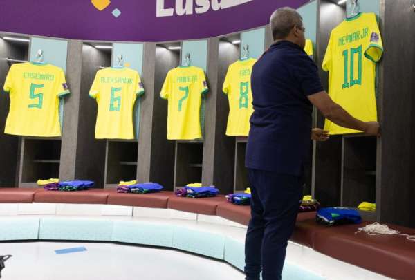 Infecci&oacute;n viral afecta a tres jugadores de Brasil