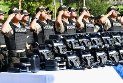 La Polic&iacute;a recibi&oacute; 7.193 pistolas este 18 de marzo de 2023. 