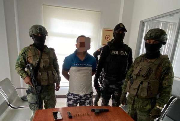 Alias &ldquo;Gordo Lucho&rdquo; ten&iacute;a nueve procesos judiciales y fue capturado por el Ej&eacute;rcito Ecuatoriano en Portoviejo