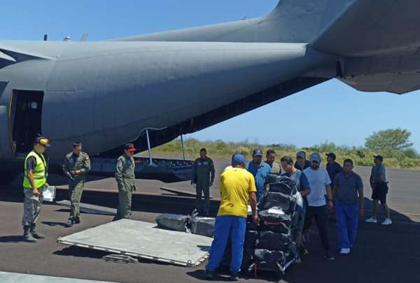 La droga fue trasladada en un vuelo de las Fuerzas A&eacute;reas Ecuatorianas.