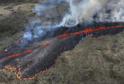 Las autoridades siguen de cerca la actividad del volc&aacute;n de Islandia