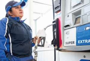 La gasolina S&uacute;per Premium ya se distribuye en los establecimientos del Ecuador.