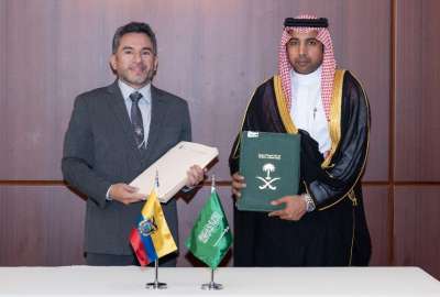 Ecuador y Arabia Saudita firman acuerdo para abrir rutas a&eacute;reas y mejorar la conectividad internacional