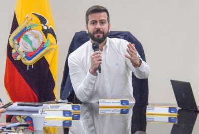 Ministro de Econom&iacute;a aclar&oacute; que condonar deudas hasta USD 10.000 pondr&aacute; en riesgo a Banecuador