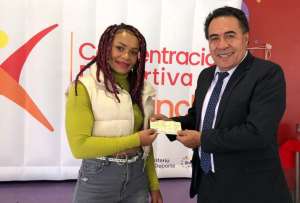 Neisi Dajomes recibi&oacute; $20.000 para comprar su casa