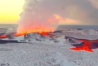 Islandia: volc&aacute;n Reykjanes entr&oacute; en erupci&oacute;n por tercera vez