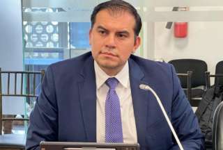 Noboa encarga el Ministerio de Inclusi&oacute;n Econ&oacute;mica y Social a Harold Burbano
