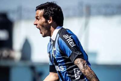 Emelec dio la bienvenida a sus filas a Marcelo Meli, jugador argentino de 31 a&ntilde;os