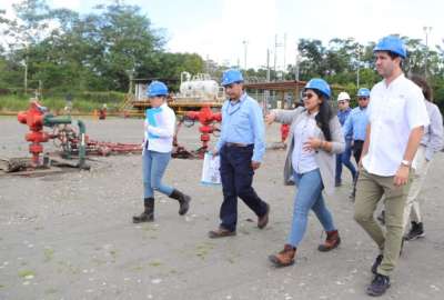 145 mecheros han sido ya retirados por Petroecuador. El gas asociado, que se quemada en estas estructuras, se emplea para generar energ&iacute;a.