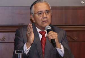 Alexis Mera cumplir&aacute; el resto de su condena fuera de la c&aacute;rcel