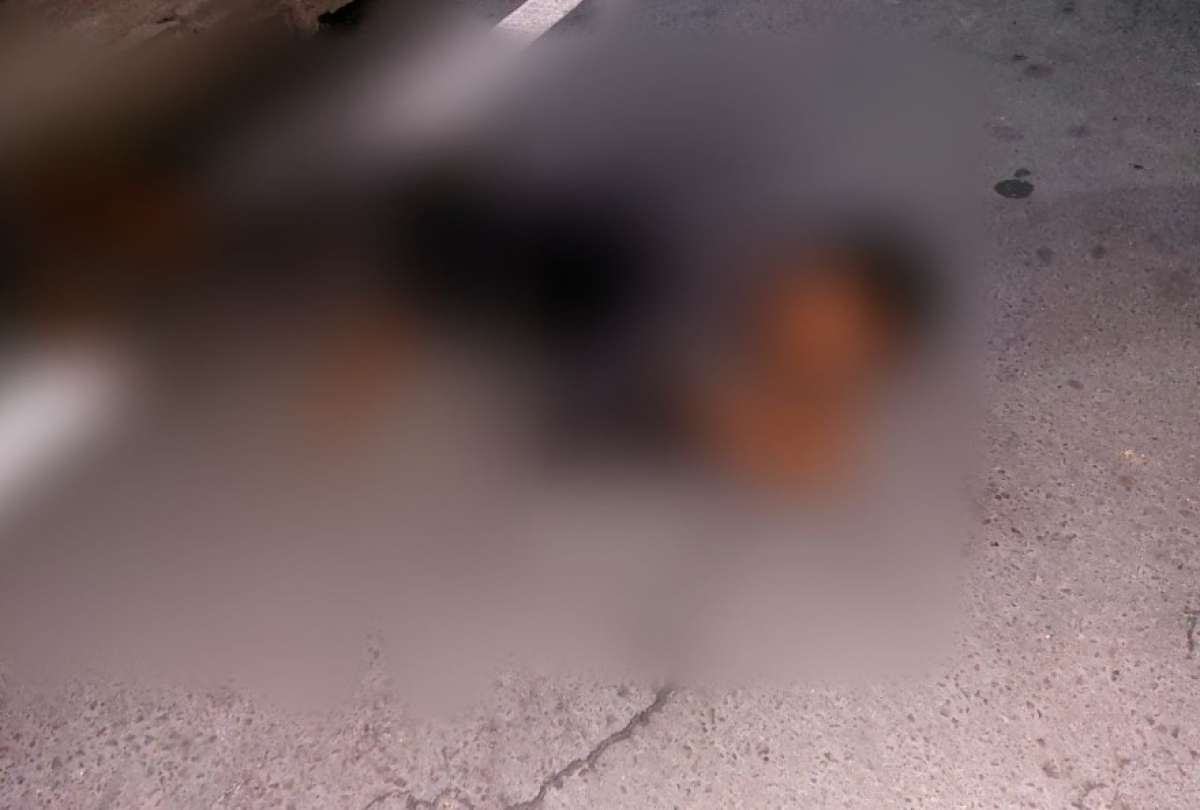 Un sujeto armado fue abatido por un agente de la Policía Nacional en el centro de Guayaquil.