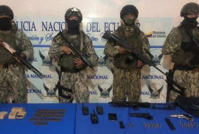 En Puerto Bol&iacute;var (El Oro), las Fuerzas Armadas y Polic&iacute;as se enfrentaron con antisociales.