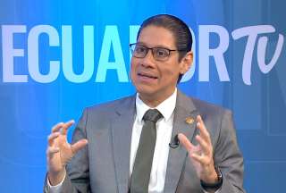 C&eacute;sar Mart&iacute;n: "No habr&aacute; suspensi&oacute;n de internet"