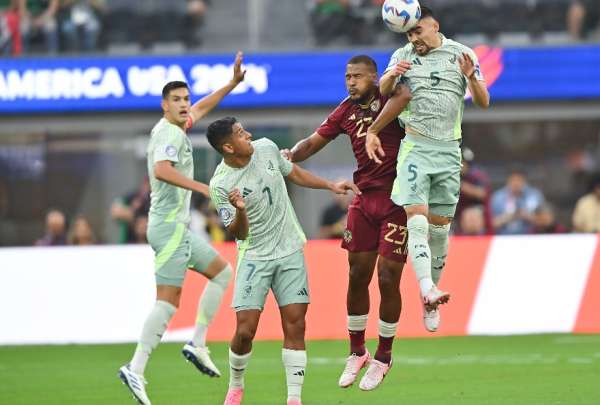 Venezuela y M&eacute;xico se enfrentaron en el estadio SoFi de Los &Aacute;ngeles. 