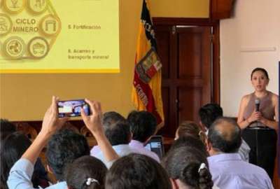 La presentaci&oacute;n del estudio se realiz&oacute; en Zaruma, El Oro