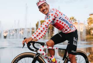 Richard Carapaz volver&iacute;a a competir en el Giro de Italia